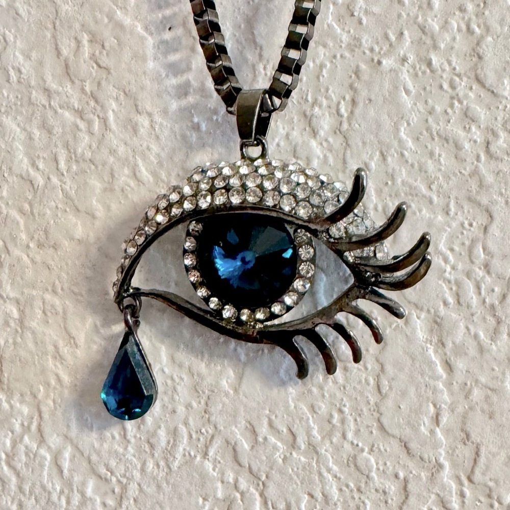 13” Black chain Necklace with Eye Eyeball Lashes Charm